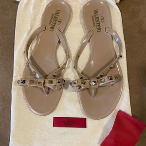 Valentino Rockstud Jelly Thong size 39
